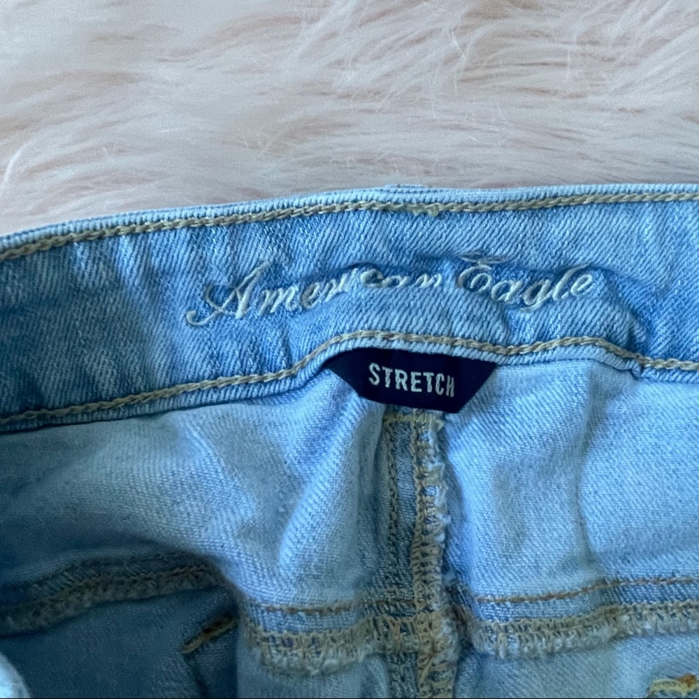 American Eagle Stretch Jean Shortie Shorts Denim Concert 10 ripped sexy - Picture 8 of 8